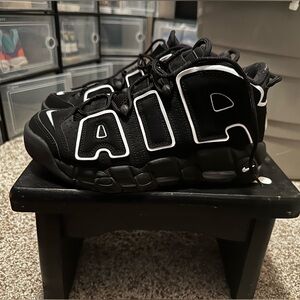 Men’s Nike Uptempo